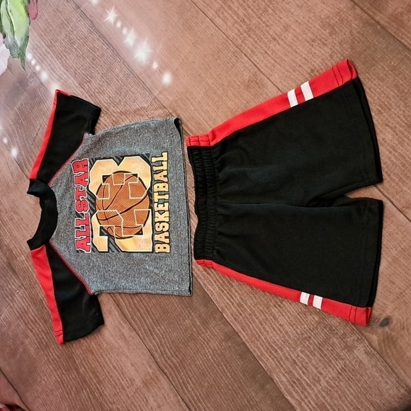 Matching Outfit 12 monthsMatching Sets, Size 12MB for Kids - Picture 1 of 4